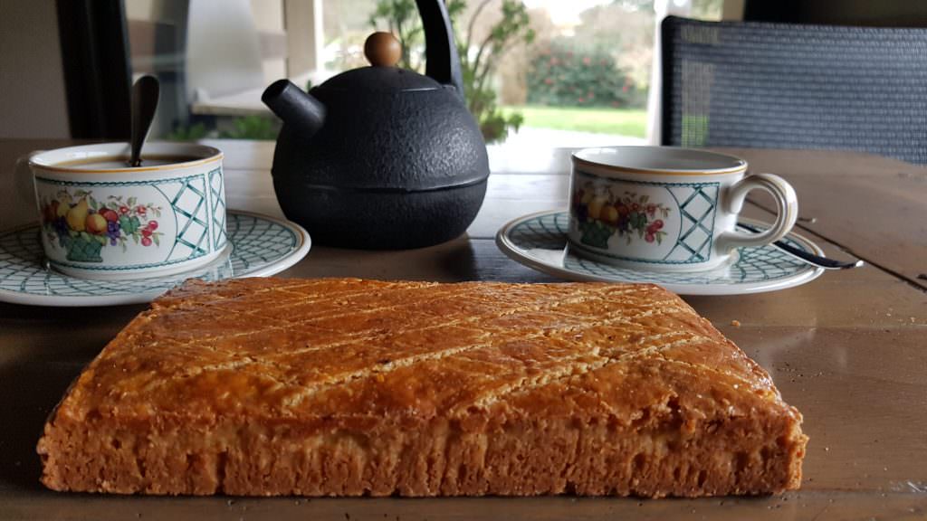 Le gâteau breton, complément essentiel du thé pour un gouter réussi