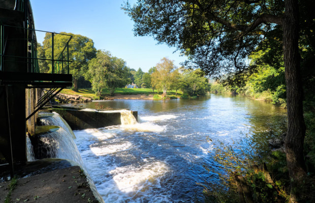 Minazen-Schleuse auf dem Blavet bei Languidic (Morbihan, Südbretagne)