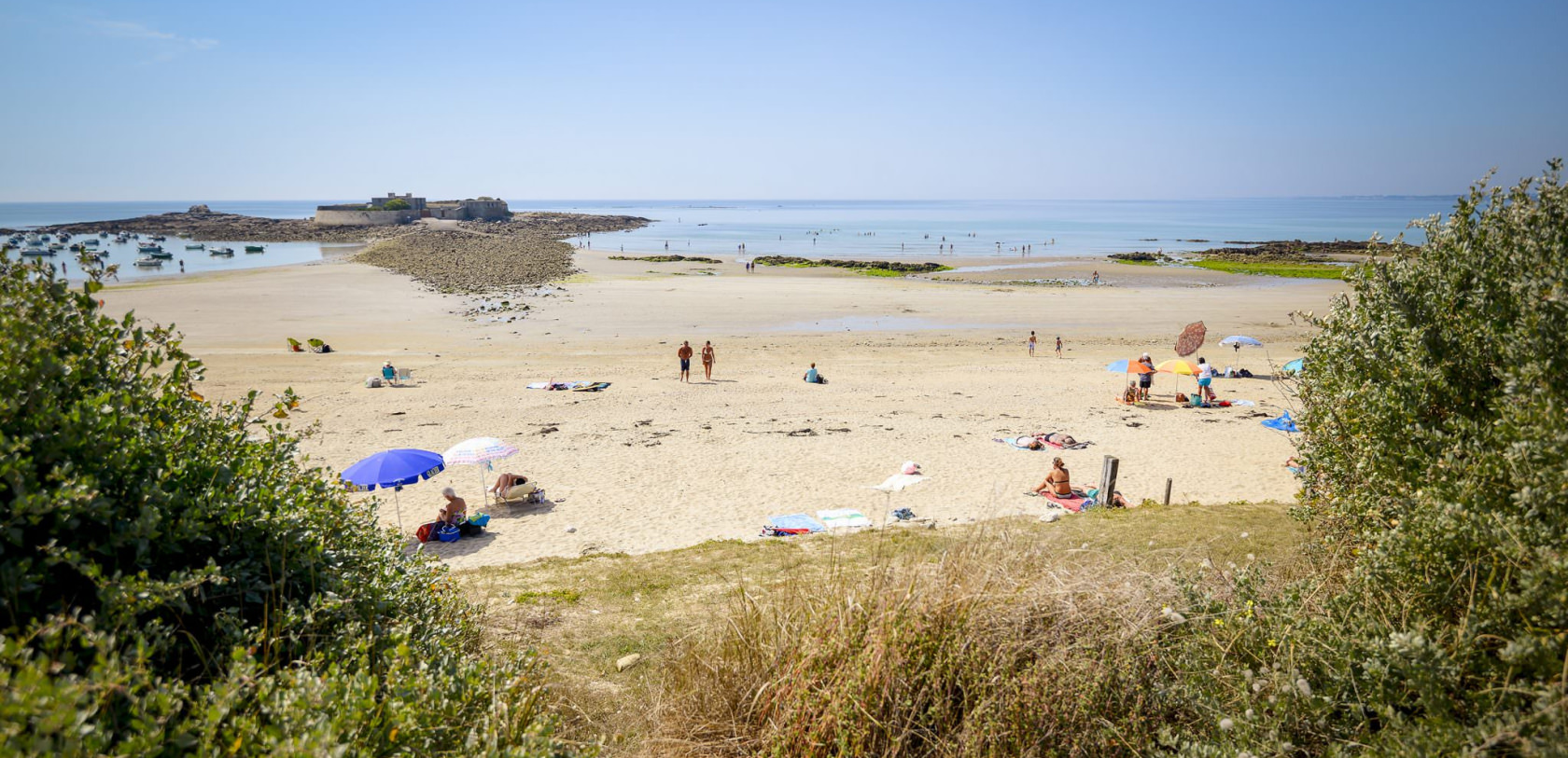 Der Strand von Fort-Bloqué in Ploemeur (Morbihan, Südbretagne)