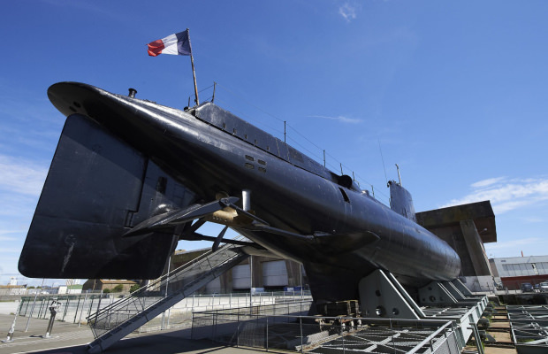 ©Yvan ZEDAA Sellor. La poupe du sous-marin "La Flore" à Lorient La Base.